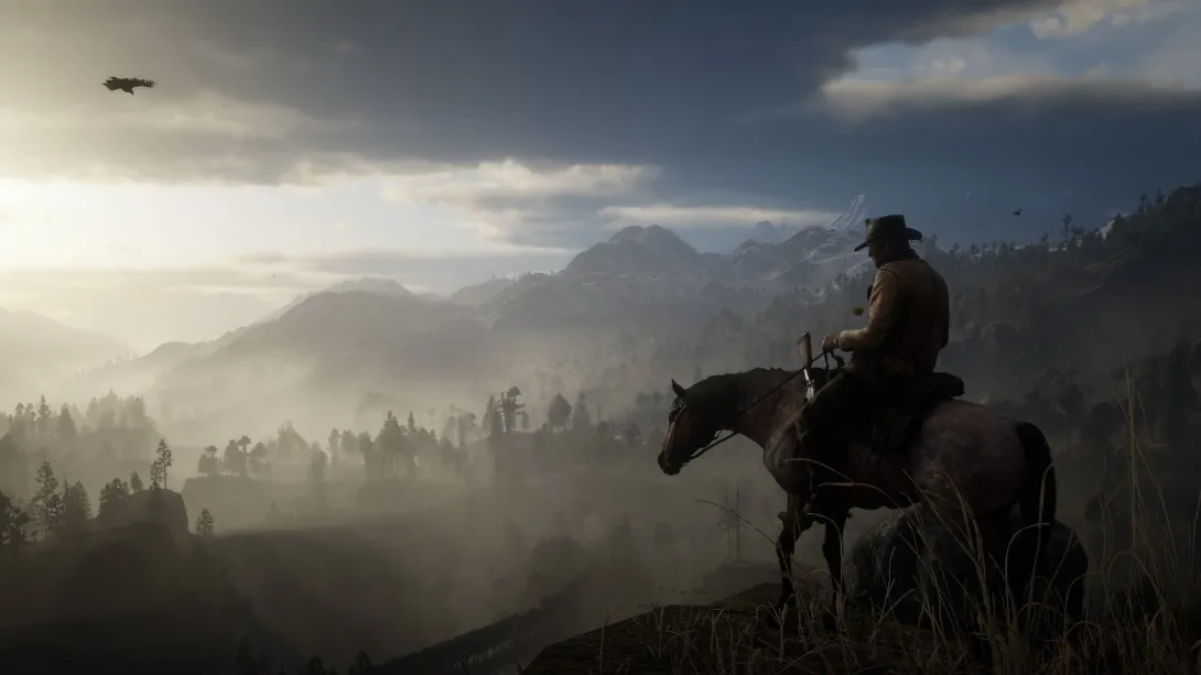 Jeździec we mgle w górach w Red Dead Redemption 2